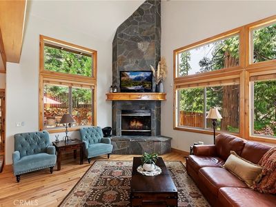 116 Fairway Dr, Lake Arrowhead, CA, 92352