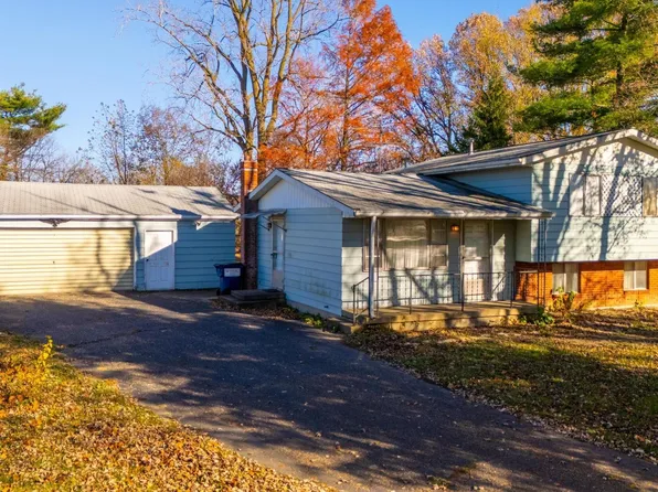 15 Cloverleaf Dr, Wabash, IN 46992