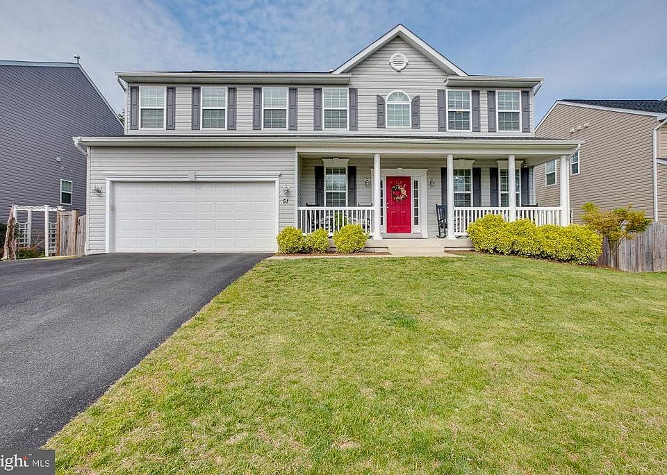 Immaculate home has great curb appeal