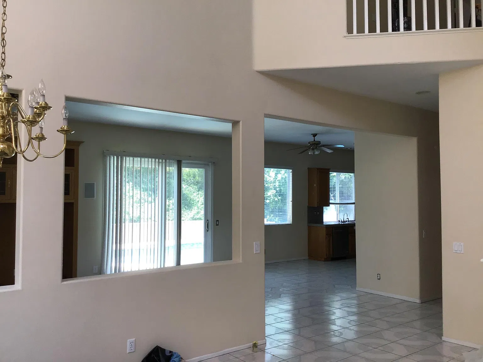 1050 Horatio Ave — Photo 4