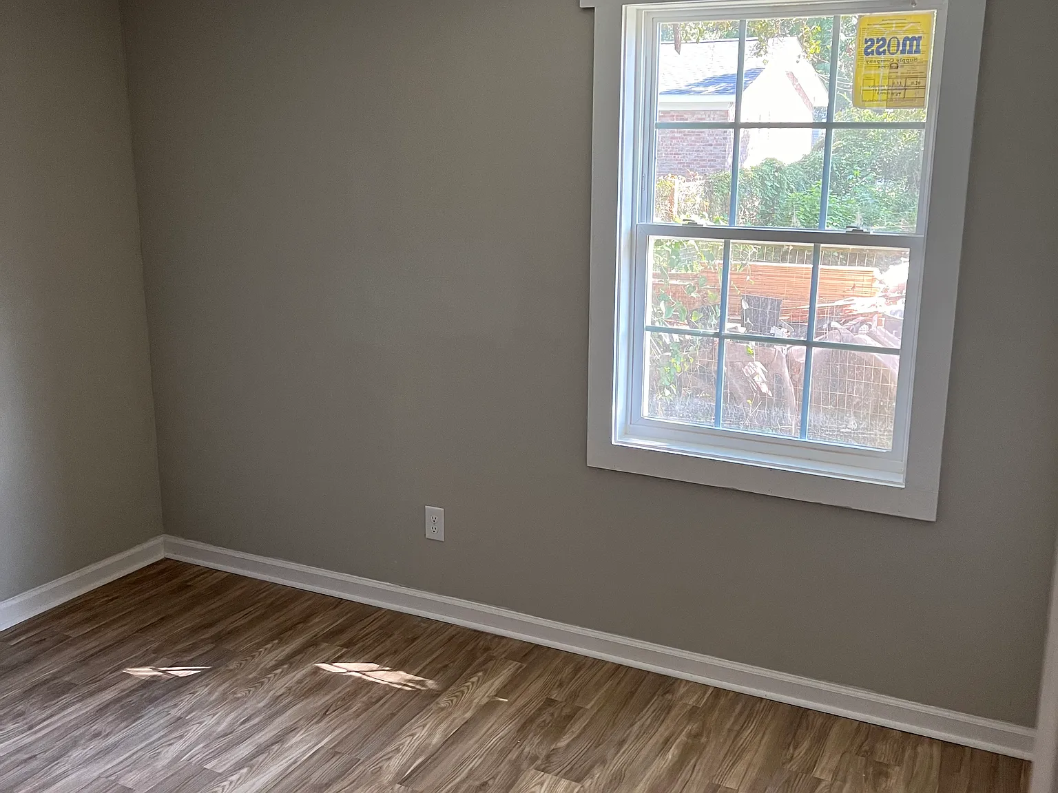 2 bed, $1,000 — Photo 4