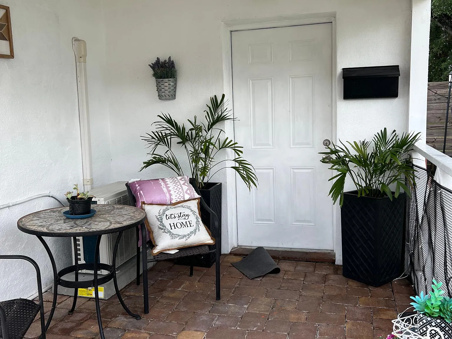 807 N Matanzas Ave — Photo 2