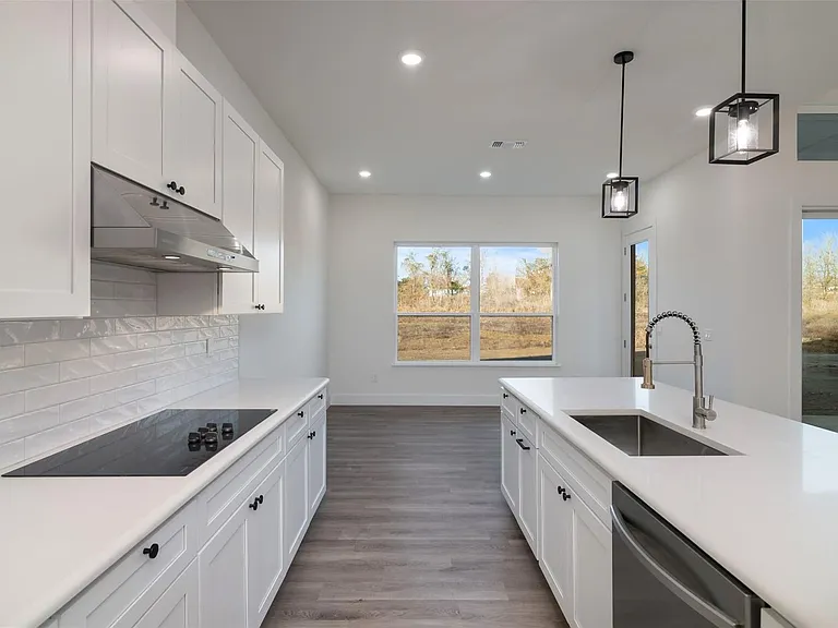 2722 Eastridge Blvd — Photo 12