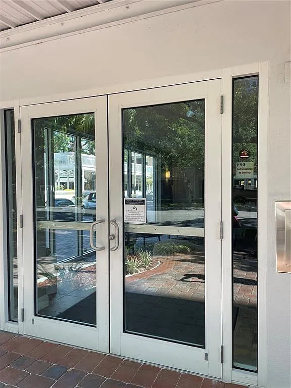 1 bed, 1.0 bath, 595 sqft, $2,000 — Photo 3