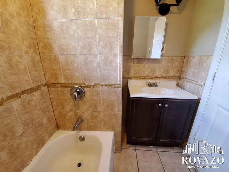 83 Ellery Ave #2 — Photo 3