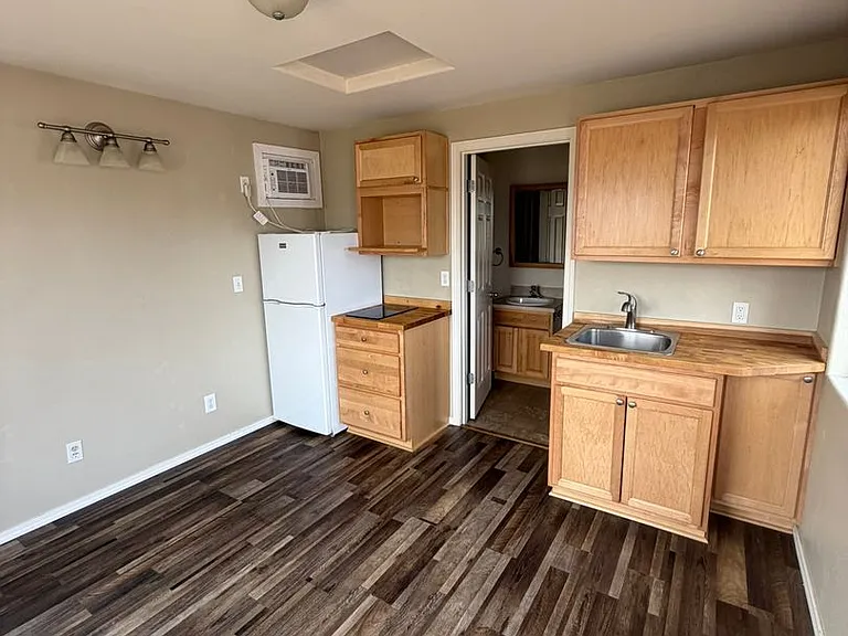 1228 Cascade Dr — Photo 9