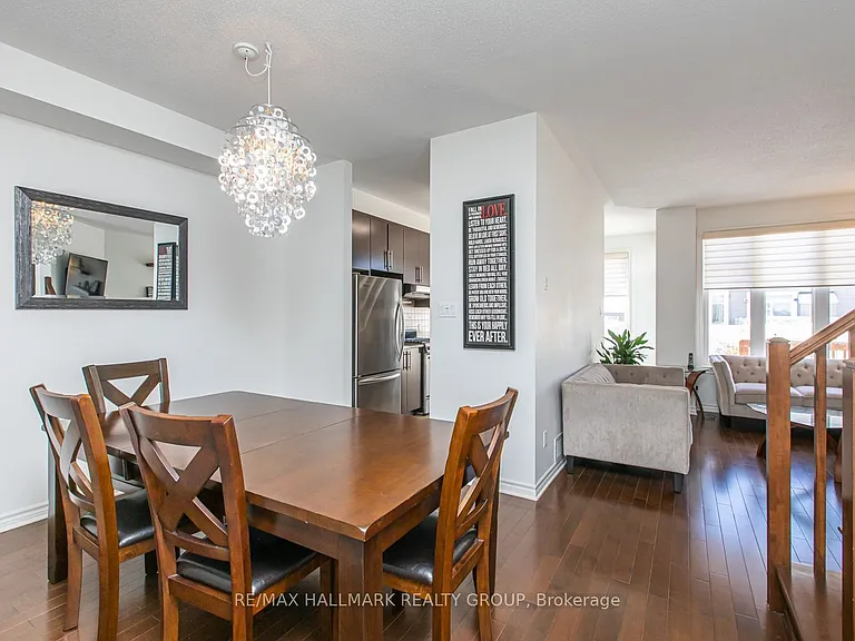 534 Rochefort Cir — Photo 6