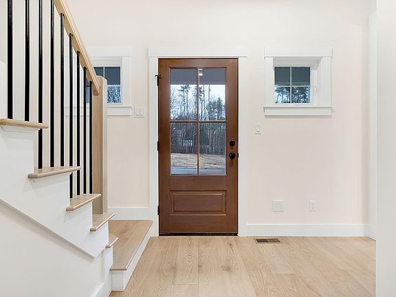2nd image of 27 Eagles Lane