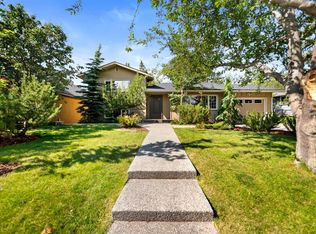 21 NE Roseview Dr NW, Calgary, AB T2K1N8