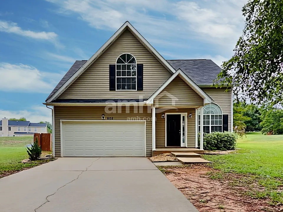 602 Thrasher Ct