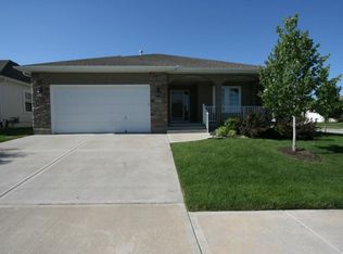 900 Soldier Ct, Lees Summit, MO 64082