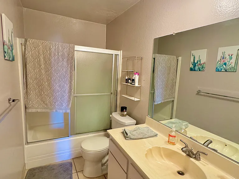 65 N Allen Ave #214 — Photo 9