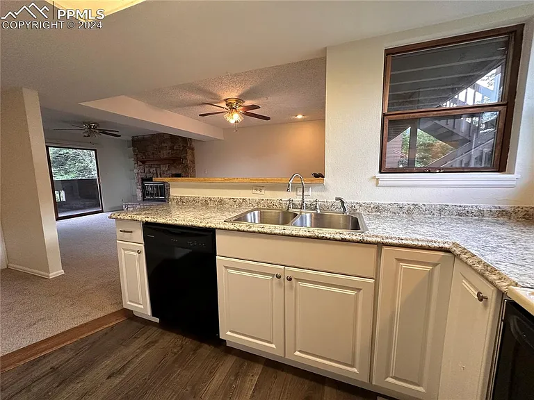 3356 Capstan Way #A — Photo 10