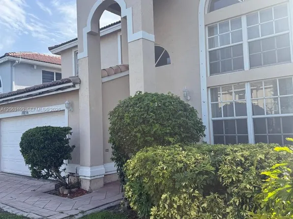 10056 SW 165th Ct, Miami, FL 33196
