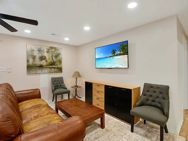 12614 Bay Tree Way #B — Photo 3