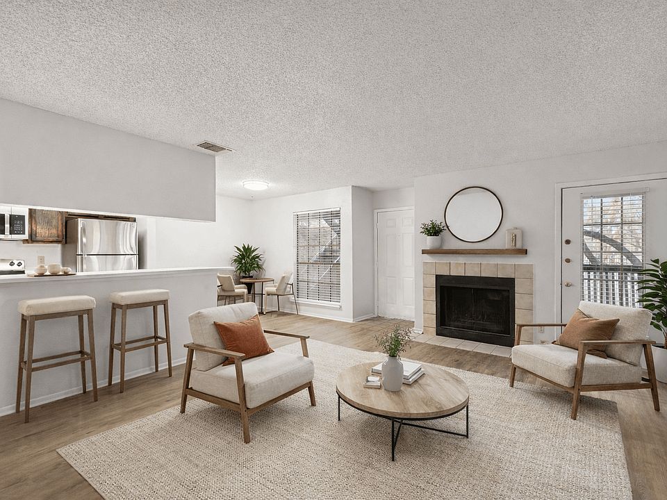 B1 Upgrade | 2 Bedroom | 914 Sq Ft