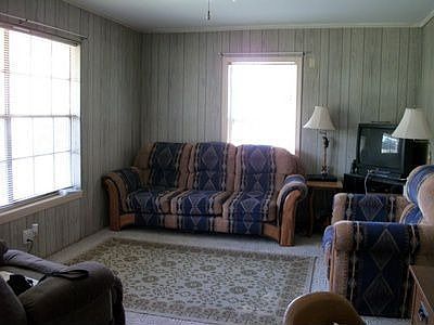 2nd image of 119 Mockingbird Ln