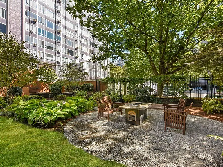 Rooftop Garden