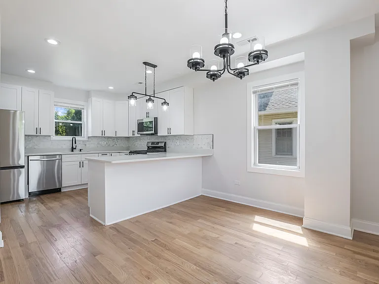 1309 Ridgewood Dr — Photo 6