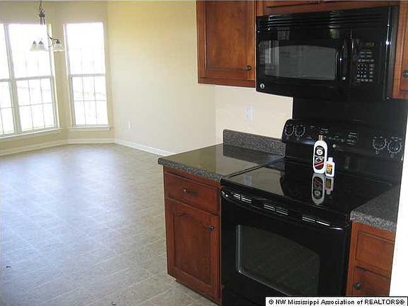 4th image of 10516 Cantata Dr