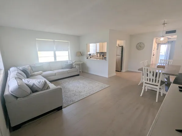 57 Andover C, West Palm Beach, FL 33417