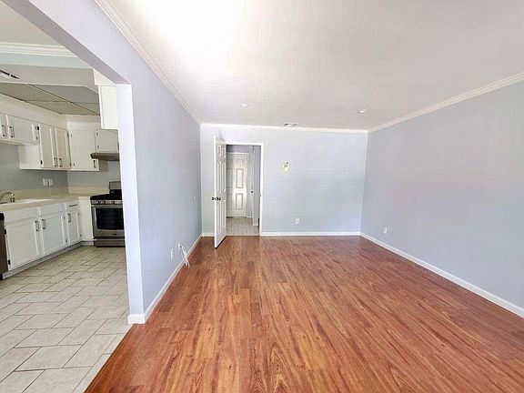 5th image of 138 Madeline Dr