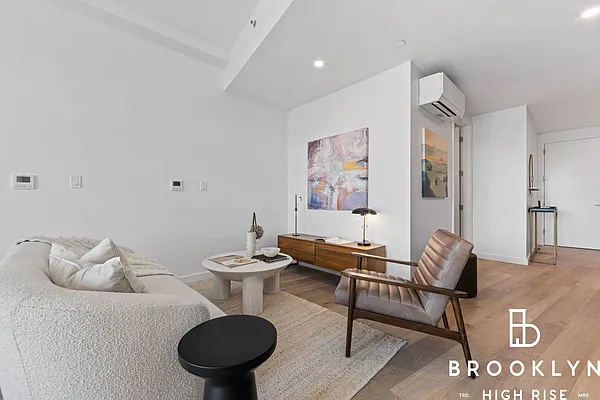 Rented by Reavis | media 13