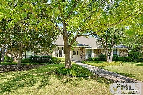 2nd image of 707 Delphi Dr