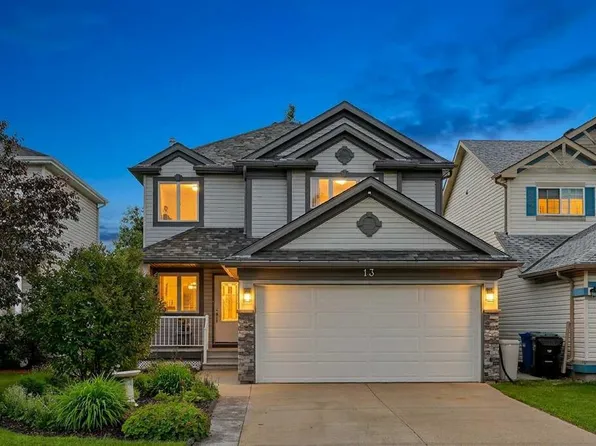 13 N Coventry Way NE, Calgary, AB T3K 5H3