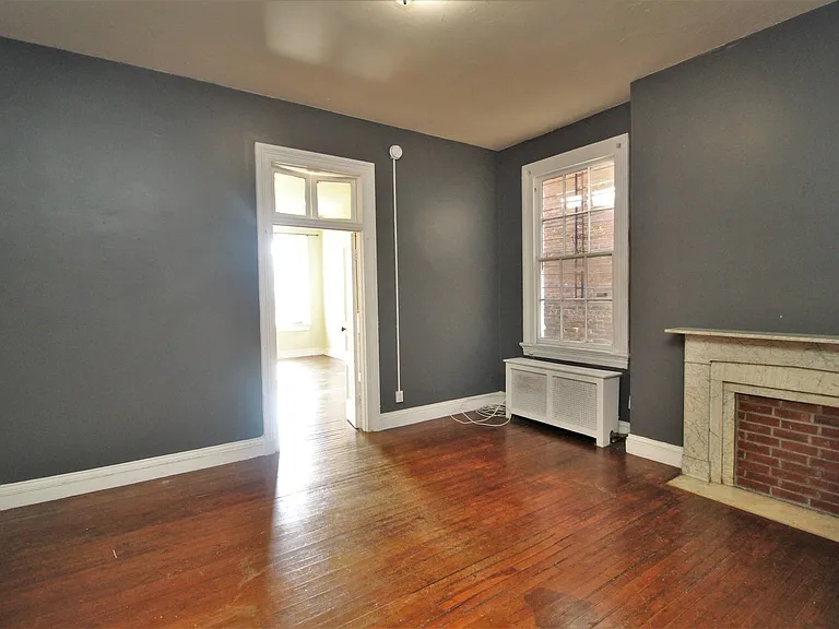 808 Cathedral St — Photo 7