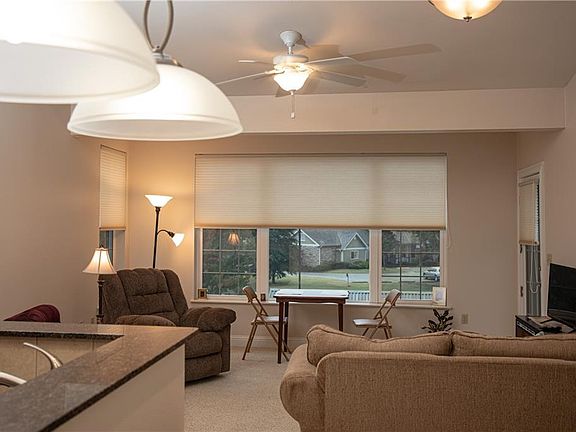 2nd image of 1 Highlands Crossing Dr APT 303