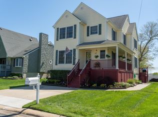 58 Griggs Ave, Port Monmouth, NJ 07758