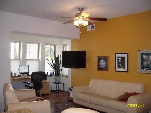 2nd image of 5344 N Winthrop Ave APT 1E