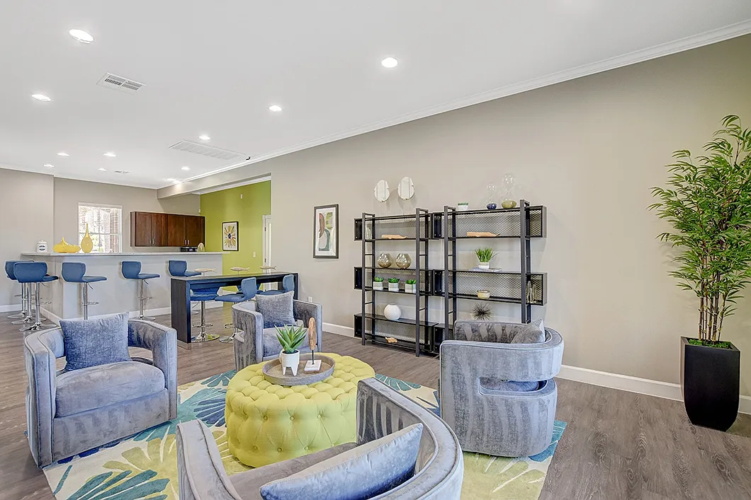 Morningstar Apartments — Photo 4