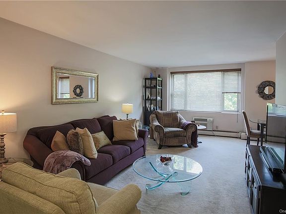 5th image of 119 E Hartsdale Ave APT 7J
