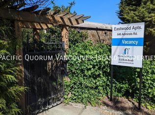 646 Admirals Rd #22, Esquimalt, BC V9A2N7