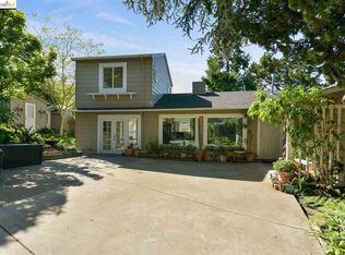 3519 Lamp St, Oakland, CA 94605