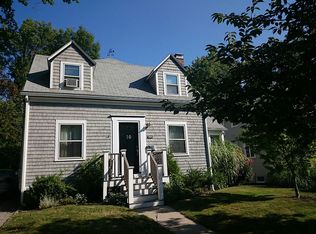 10 Whitney St, Brookline, MA 02467