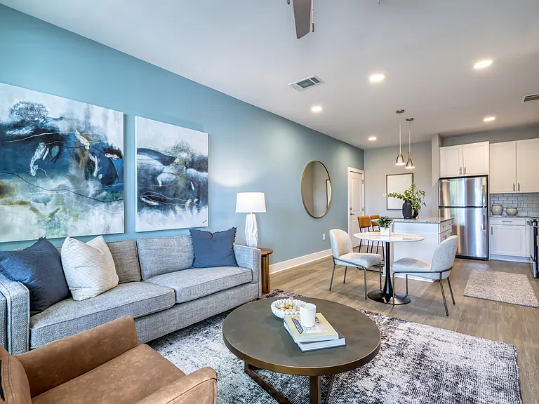 The Pointe at Davis Creek — Photo 44