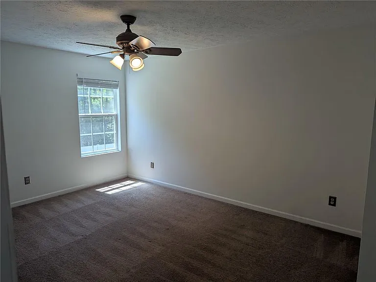 6165 Smoke Ridge Ln — Photo 11