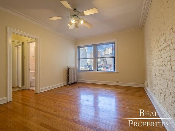 5th image of 1165 N Dearborn St #413