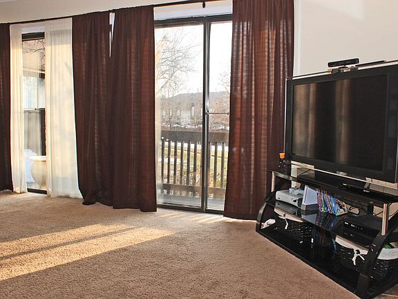 4th image of 216 Kingsberry Dr #216