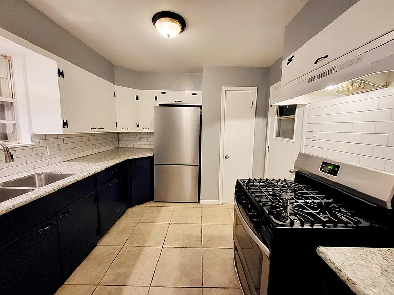 3505 Houston Ave — Photo 19