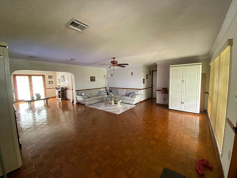 1st image of 20131 SW 104th Ct