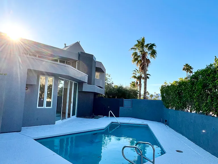 2286 N Junipero Ave #1 — Photo 9