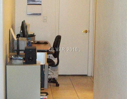 4th image of 2056 Fred Brown Dr