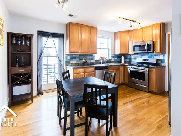 6050 N Francisco Ave APT 3W, Chicago, IL 60659