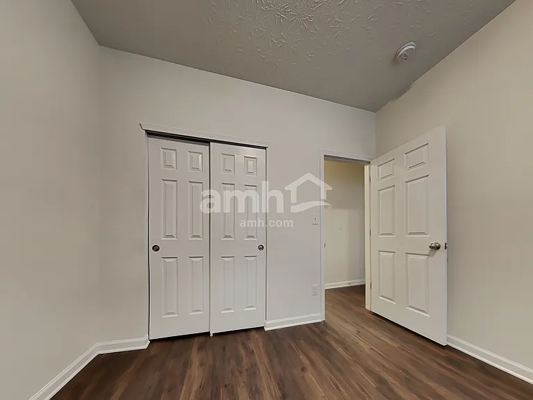 1268 W Crystal Dr — Photo 14