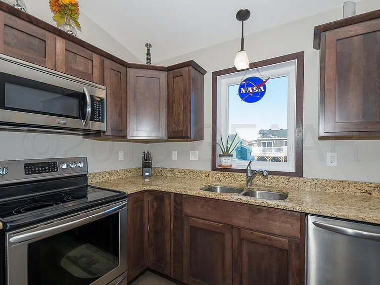 5461 Mac Dr — Photo 30