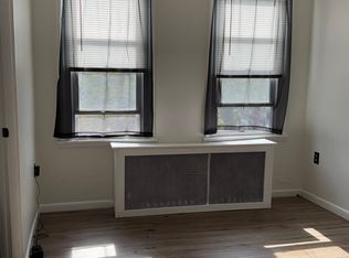6122 Gillespie St Floor 2, Philadelphia, PA 19135